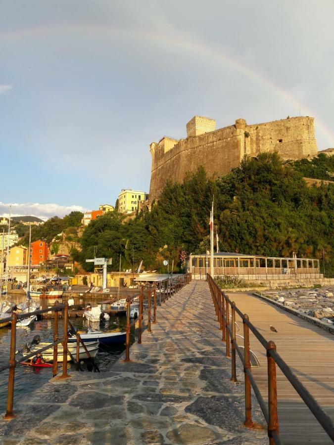 Casa A Lerici Nell'Antico Borgo Exterior foto